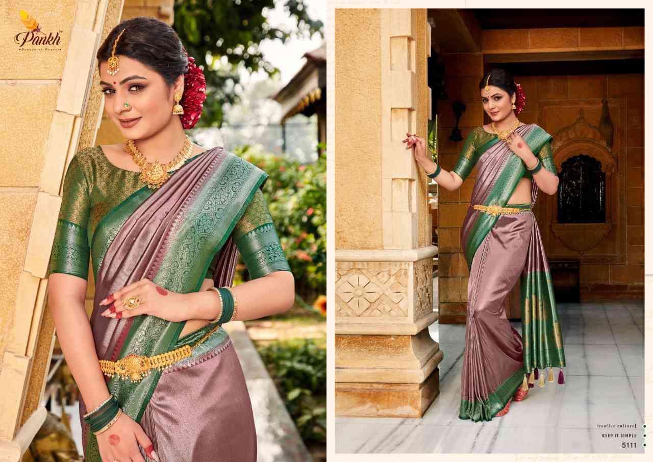 5,111 Saree Fashion Stock Photos, High-Res Pictures, and Images