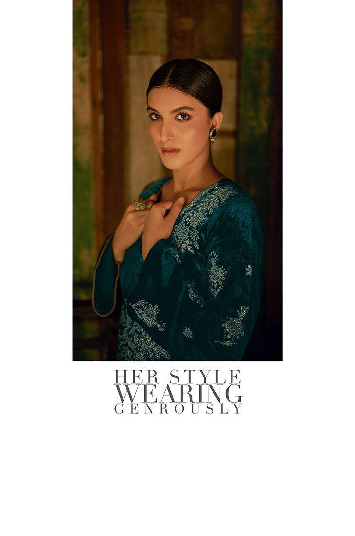 Aiqa Elle Traditional Wear Velvet Designer Ladies Suit - New Stock