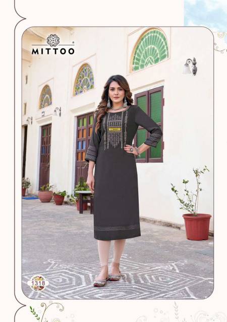 Heeposh Designer Indo Fashion Muslin Degital Printed Latest Digner Stylish  Facy Kurti Set Wholesaler Surat